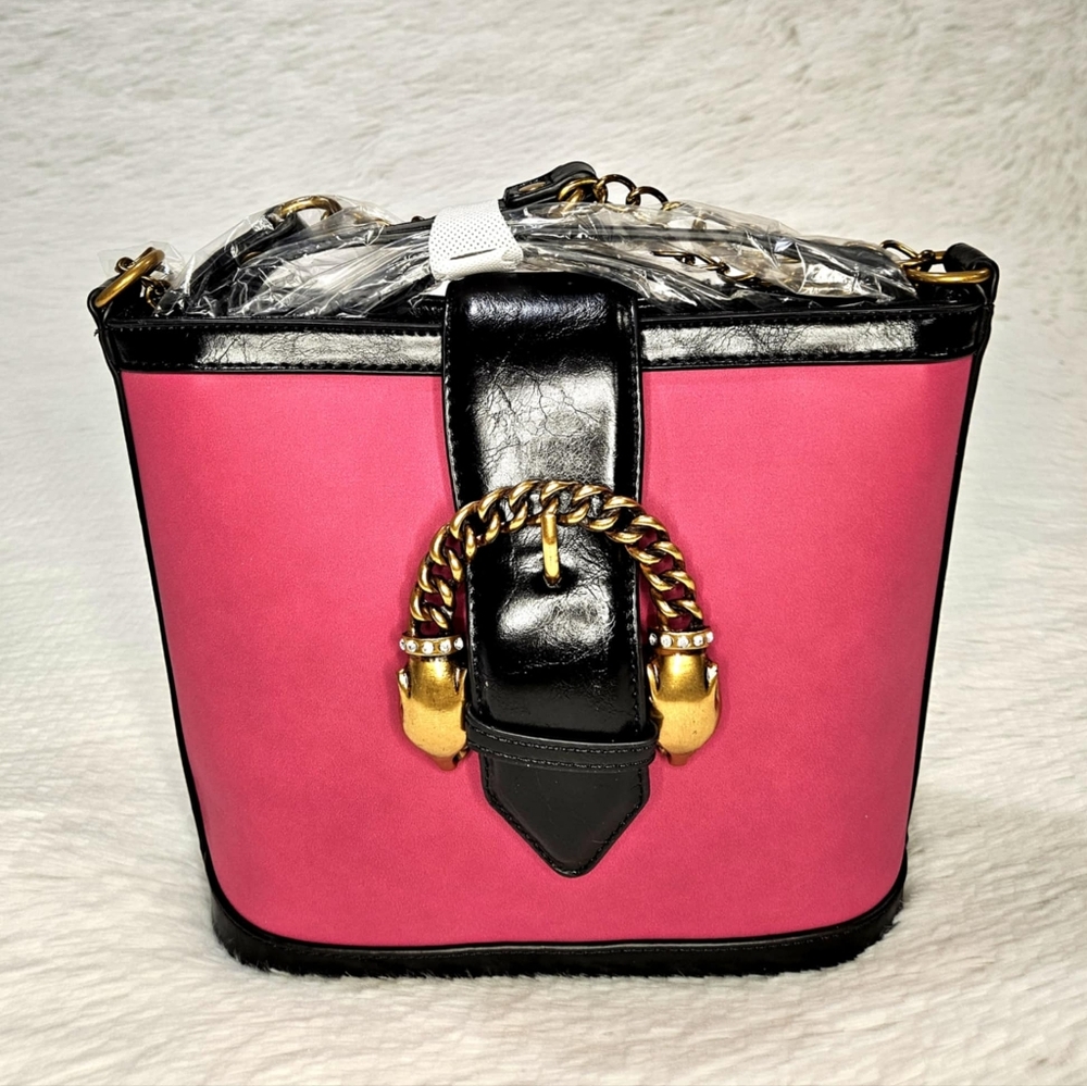 Betsey Johnson Pretty Kitty Bucket Convertible Bag